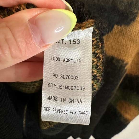 **NWT** Net.153 Camouflage Zip-Up Sweater - Picture 11 of 11